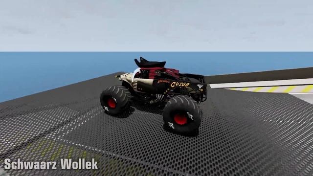 Pirates Curse Monster Jam High Speed Jumps and Crashes смотреть онлайн