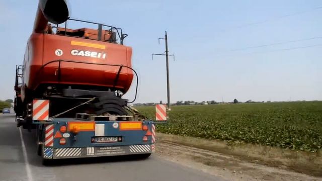 Перевозка комбайнов Case | Transportation of Case combines смотреть онлайн