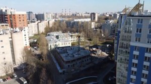 рядом с охтинским колледжем