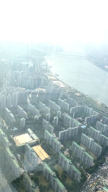 Лотте Таувер Сеул#shorts смотреть онлайн