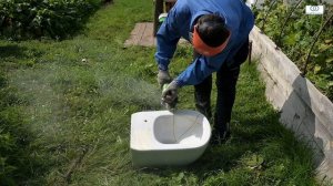 Разрез унитаза с функцией смыва AquaBlade от Ideal Standard