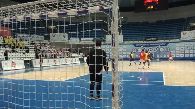 17 Уральские авиалинии - Авиатекс минифутбол"День ГА смотреть онлайн