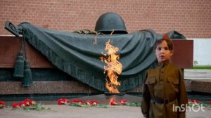 С.М.Пивоваров "У обелиска"