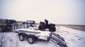 Тестируем прицепы для снегохода