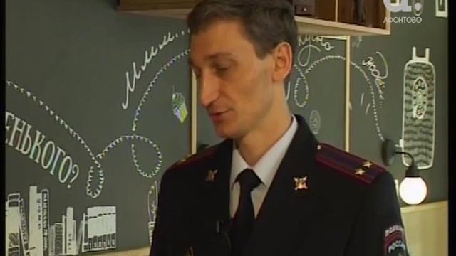 Гость в кафе смотреть онлайн