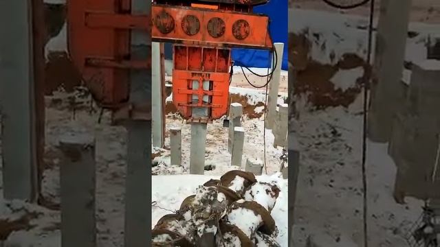 Забивка жб сваи 👀 Услуги бурения тел. +7 (985) 185-77-77.