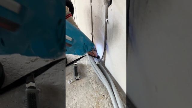 Гвоздезабивной аккумуляторный пистолет