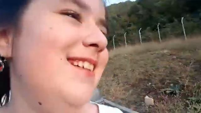 Vlog😘/2 часть 1-ого дня/Şeki Marxal Hotel/Едем в ресторан/катаемся на гольф машине/Мочу ножки😘😘😘 смотреть онлайн