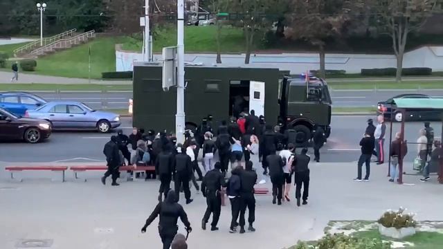 Задержания в районе Пушкинской. Минск. 13.09.2020 смотреть онлайн