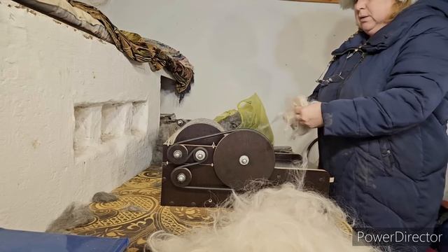 вяжу ПУХОВЫЙ КОРОЛЕВСКИЙ ПАЛАНТИН 89608709467 ИЗ ОТБОРНОГО КОЗЬЕГО ПУХА смотреть онлайн