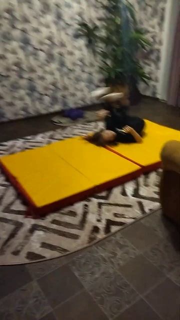 у моей подружки поехала крыша😱 смотреть онлайн