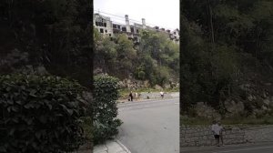 Новый ролик, обзорная экскурсия по г. Гагра, часть # 1.Крепость Аббата, Приморский парк, Колоннада.
