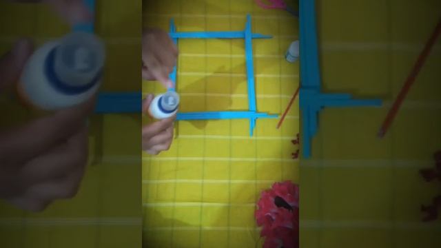 How to make easy frames at home|| with newspaper || best out of waste