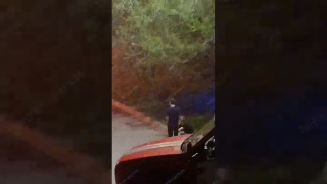 ДРИФТАНУЛИ: в Воронеже в Песчаном Логу во время дрифта вспыхнул автомобиль. 🔥