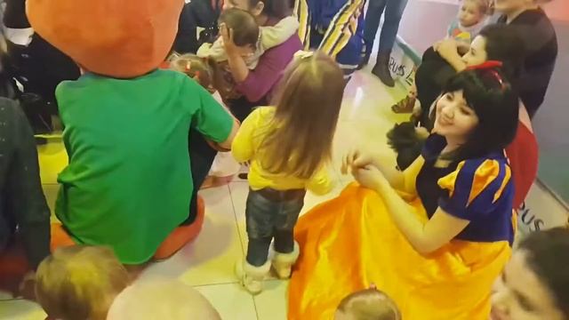 Anor Mali в ТРЦ Parus смотреть онлайн