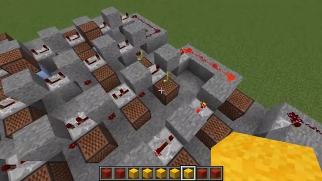 «Marcha Real Española» — государственный гимн Испании на нотных блоках в Minecraft смотреть онлайн