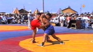 "Манчаары оонньууларын" көрсө. 1999 с. "Олоҥхо оонньууларын" туһунан