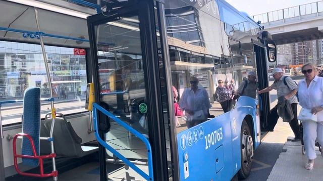 НЕФАЗ 5299-40-52 Прибыл на остановку МЦД Зеленоград-Крюково следует по маршруту 17 смотреть онлайн