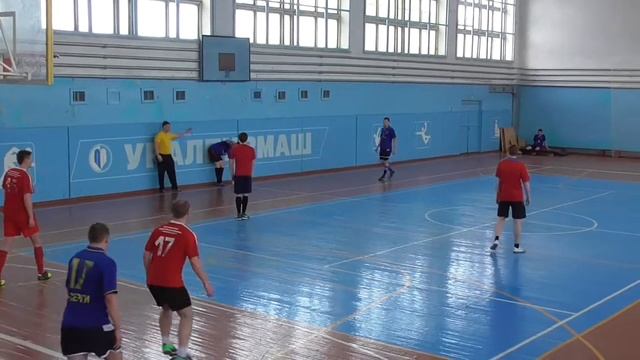 7 тур. Матч Ракета г. Нижние Серги - 3 - Урал п. Верхние Серги. 1 тайм смотреть онлайн