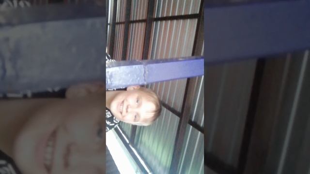 VID_20250423_175914.mp4