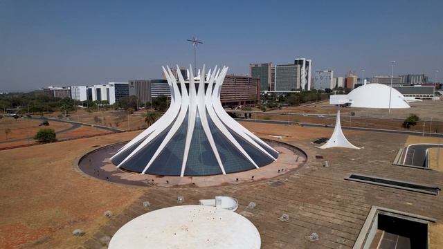 Коя е столицата на Бразилия? смотреть онлайн