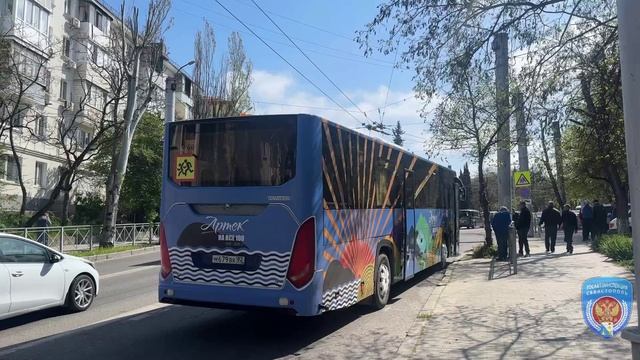 Полиция Севастополя проводит проверку по факту ДТП с участием автобуса, перевозившего группу детей