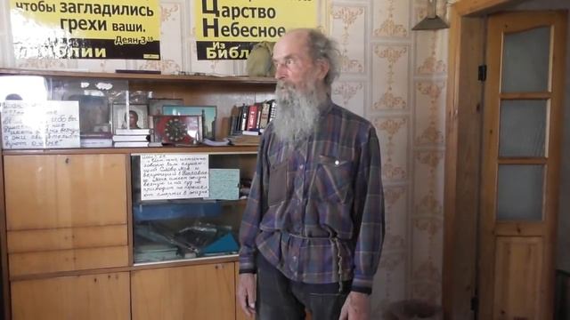Порядок,  стройность, правила,  устав на все случаи.   15. 07. 2018