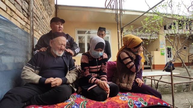 КУРИНГ ФАКАТ ЙИГЛАМАНГ /УЗ УЙИДА ИЖАРАДА ТУРГАН ОТА смотреть онлайн