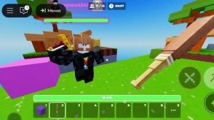 Играю в роблокс в небесные войны