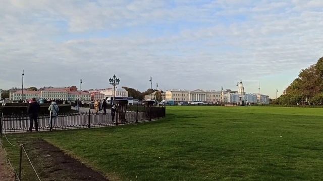 Прогулки по Санкт-Петербургу смотреть онлайн