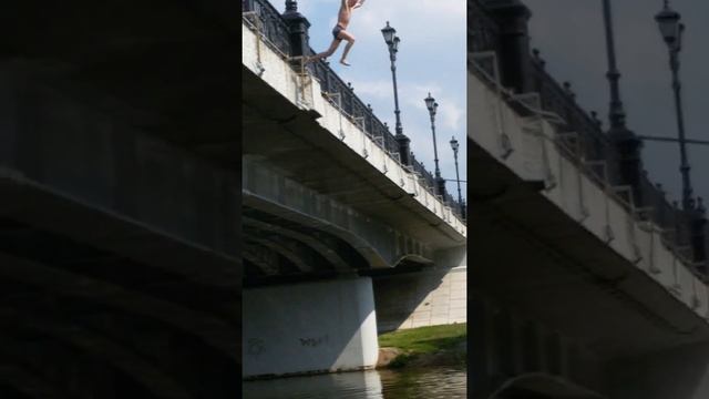 На Коломенке с БРАТЬЯМИ смотреть онлайн