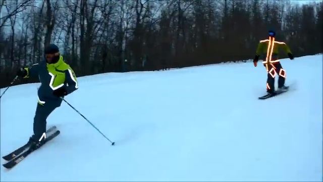 "Светоизлучающее горнолыжное снаряжение" смотреть онлайн