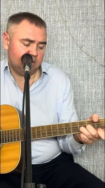 Михаил Круг И голуби над крышей замолчали