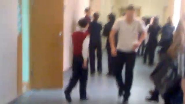 все танцуют логтями смотреть онлайн