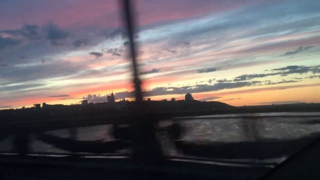 Гарний захід сонця в Києві смотреть онлайн