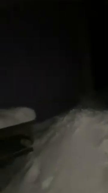 Прыгать из крыши смотреть онлайн