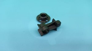 Кронштейн держателя капота Nissan