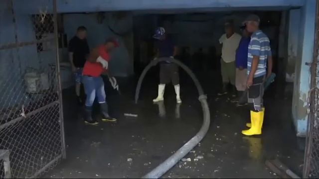 799 Куба. Ураган. Дождь. Город Гавана, область. 23 января 2017. смотреть онлайн