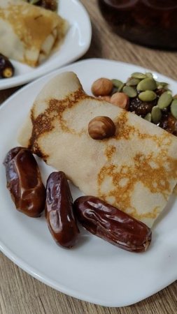 Завтрак 🥞☕ блинчики с творогом и вареньем #завтрак #питание #вкусное