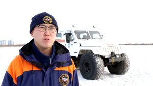 Техника спасателей МЧС ТРЭКОЛ-392994 - серийный внедорожник на вооружении МЧС России