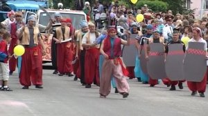 Бодайбо, День города 2013. Праздничное шествие на площади.