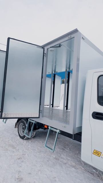 СКОЛЬКО ДВЕРЕЙ НАСЧИТАЛИ??? смотреть онлайн