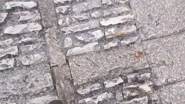 Поднебесный город Эриче смотреть онлайн