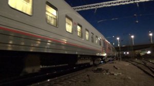 Электровоз ЭП1М-627 со служебным поездом и АЧ2-040