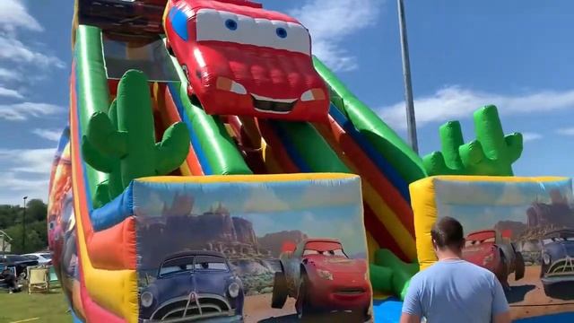 Надувной детский батут Тачки смотреть онлайн