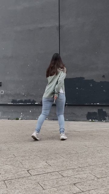 Танец со скакалкой #jumprope #dance #скакалка #skipping #танцы #скиппинг #jumpropetricks #спорт
