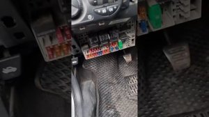 Лада приора, дворники стеклоочистителя без реле.
