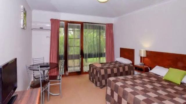 Южный Уэльс, Моама - River Country Inn смотреть онлайн