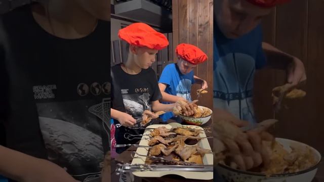 Детский отдых. Турклуб Киндер-Лэнд смотреть онлайн