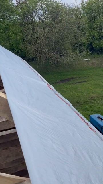 Мощный верх дубового дома 🏠 смотреть онлайн